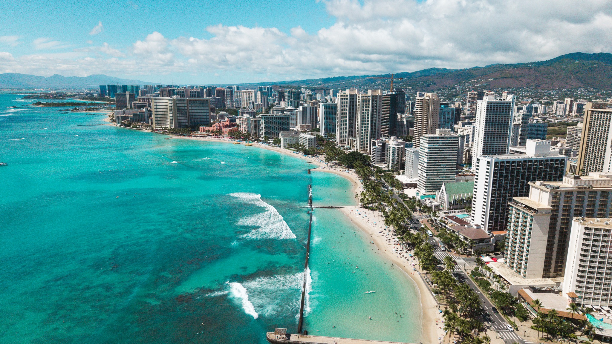 Momentum Management Hawaii branded Hawaii imagery
